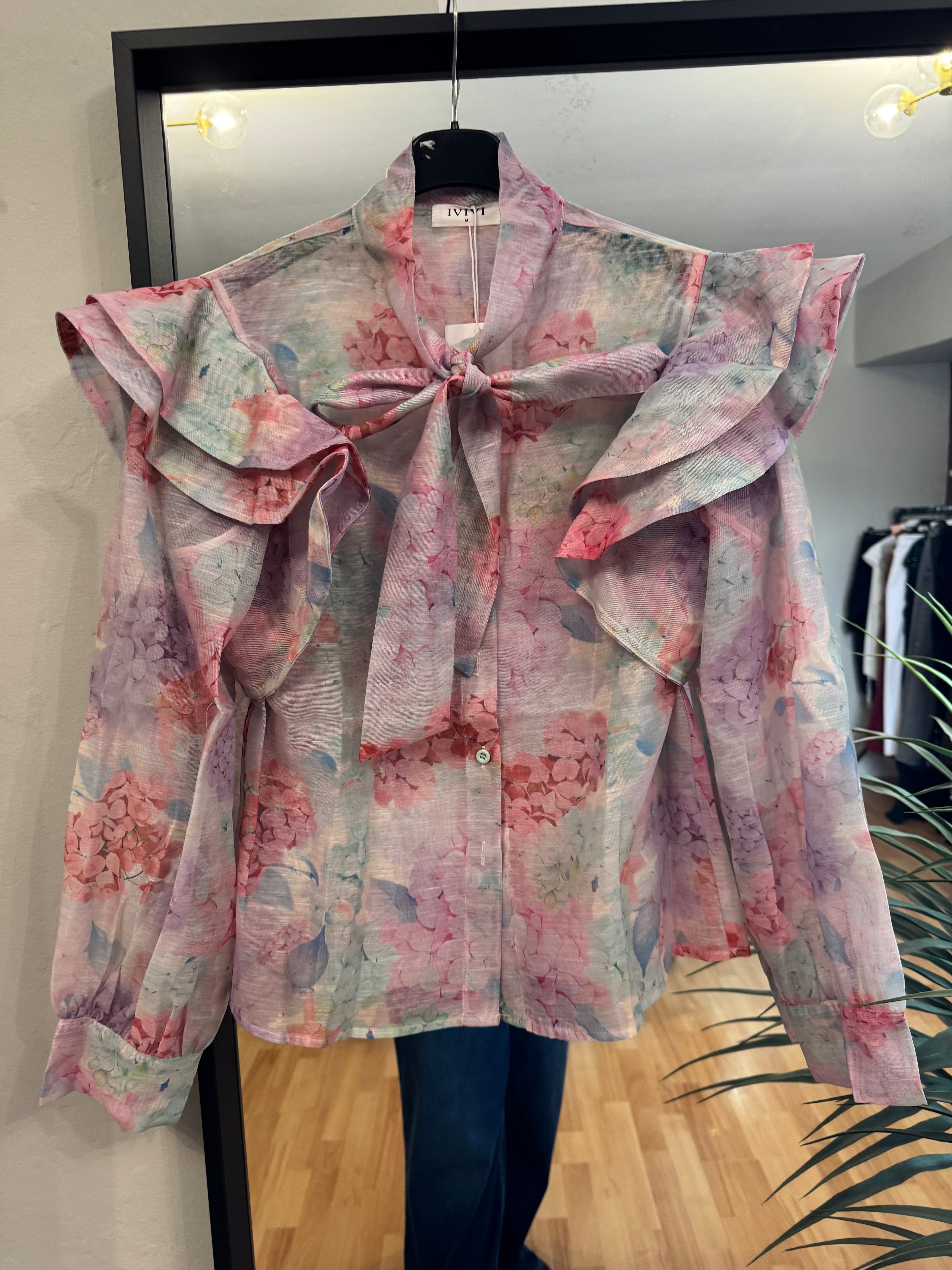 Pink floral print pussy bow blouse size 8