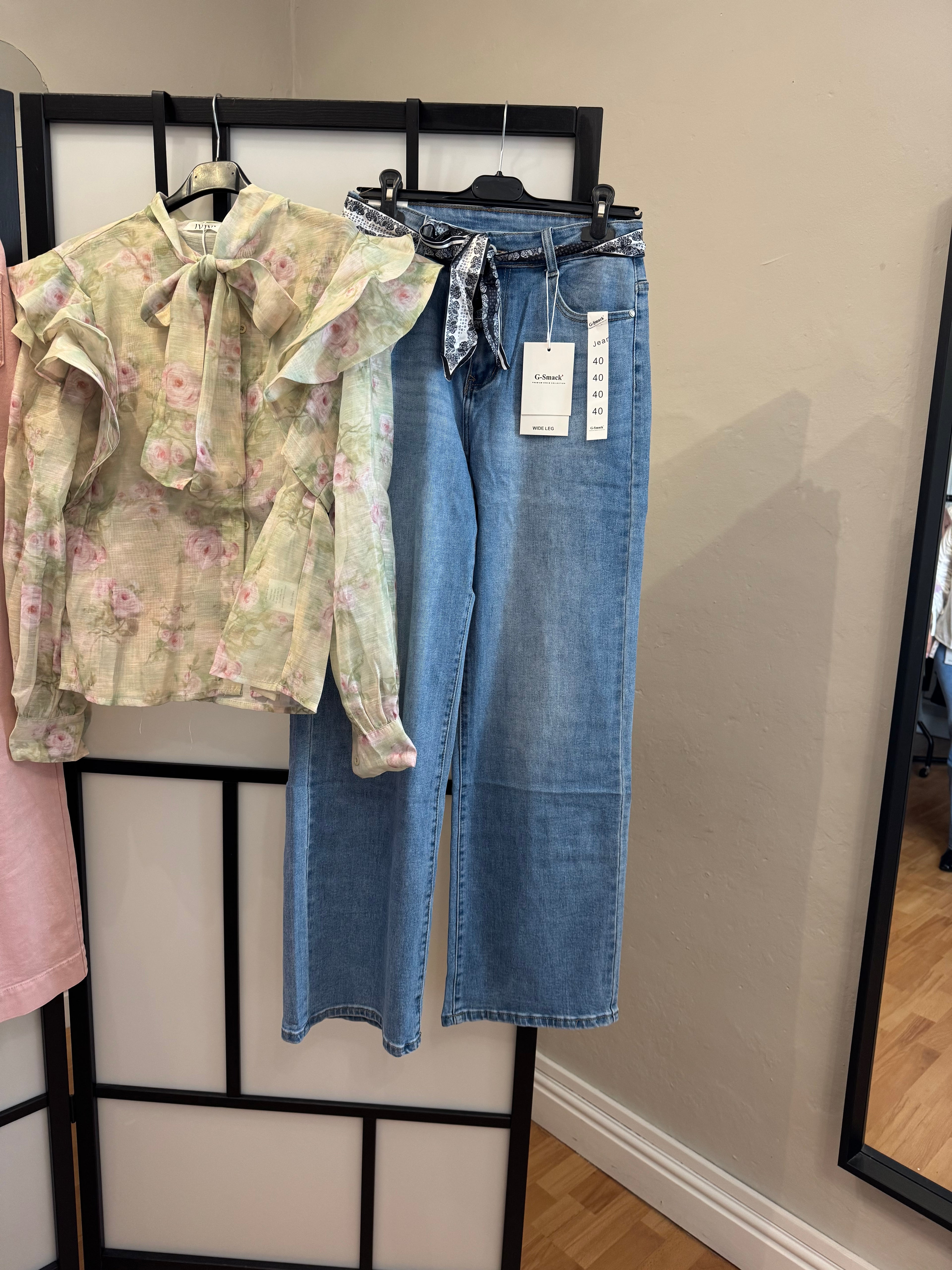 Green floral pussy bow blouse 10